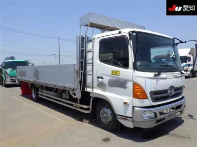 Hino TRUCK