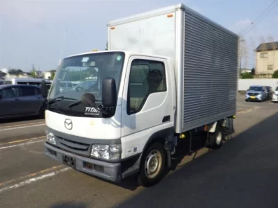 Mazda TITAN