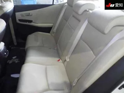 Lexus HS