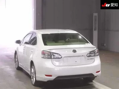 Lexus HS