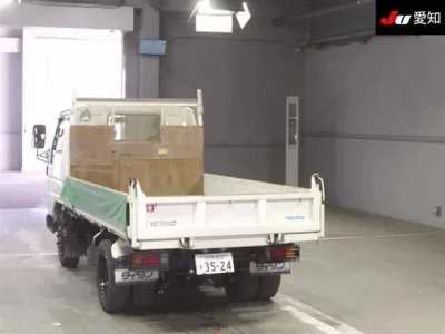 Mazda TITAN