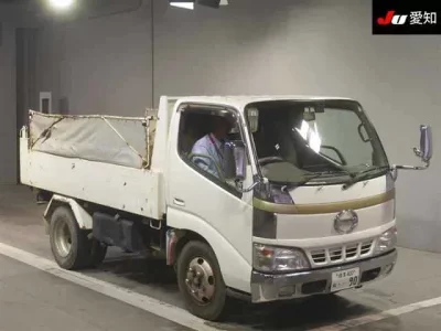 Hino DUTRO
