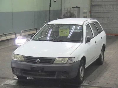 Nissan AD