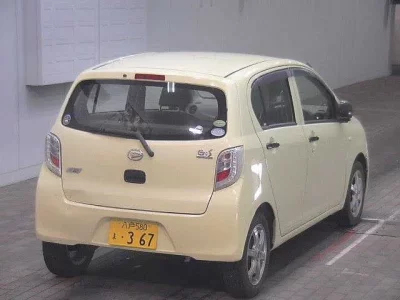 Daihatsu MIRA E S
