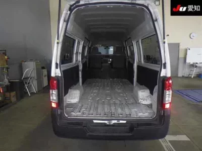 Nissan CARAVAN VAN