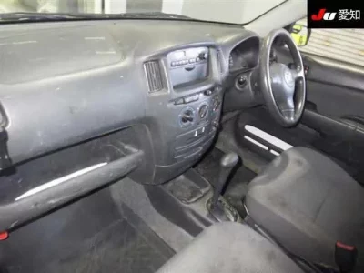 Toyota SUCCEED