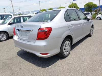 Toyota COROLLA AXIO