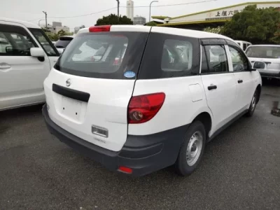 Nissan AD