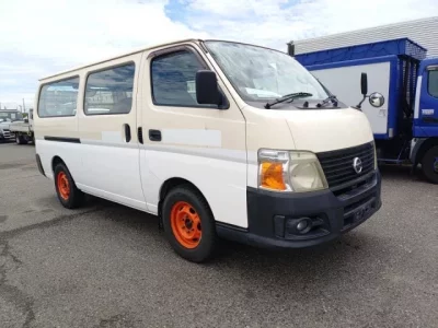 Nissan CARAVAN VAN