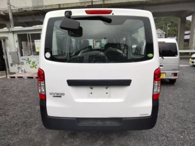 Nissan CARAVAN VAN