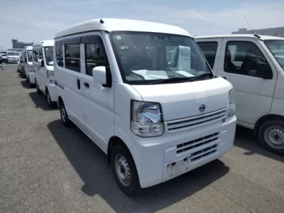 Nissan CLIPPER VAN