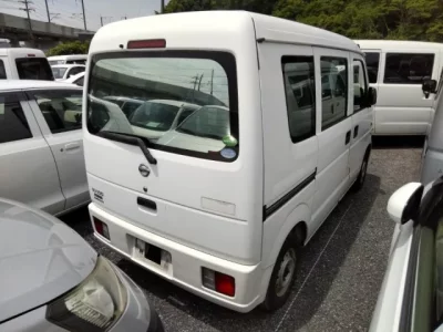 Nissan CLIPPER VAN