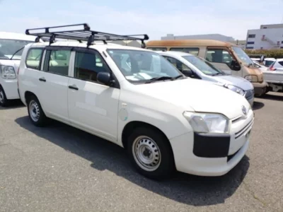 Toyota SUCCEED