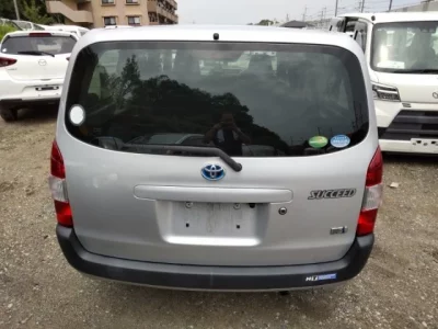 Toyota SUCCEED