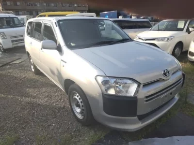 Toyota SUCCEED
