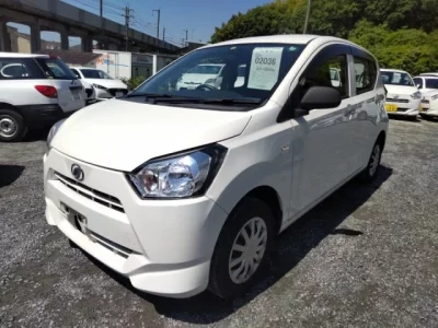 Daihatsu MIRA E S