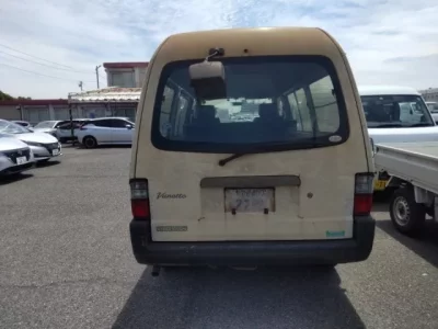 Nissan VANETTE VAN