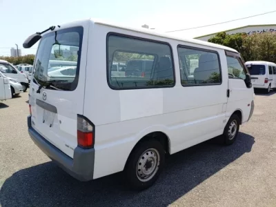Mazda BONGO VAN