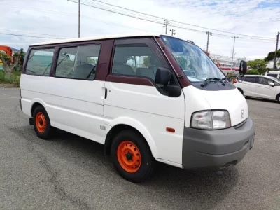 Mazda BONGO VAN