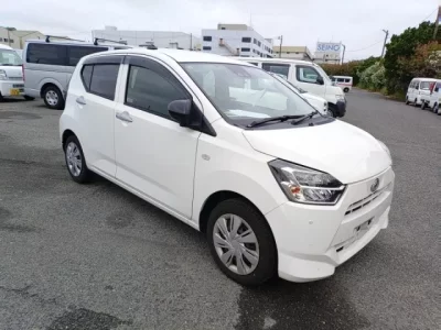Daihatsu MIRA E S