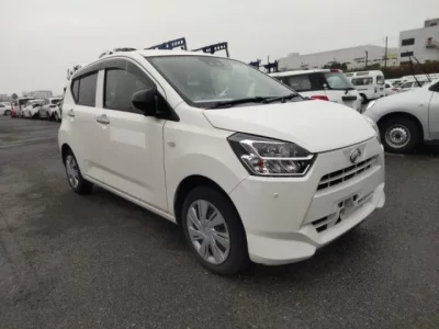 Daihatsu MIRA E S