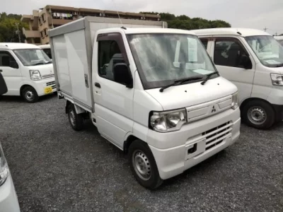 Mitsubishi MINICAB TRUCK