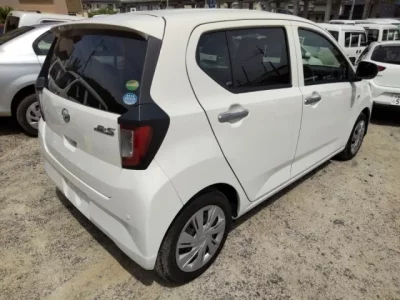 Daihatsu MIRA E S