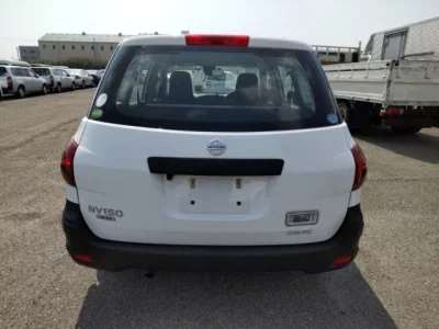 Nissan AD