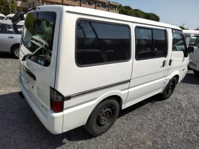 Mazda BONGO VAN