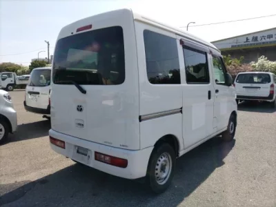 Toyota PIXIS VAN