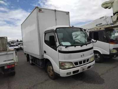 Hino DUTRO