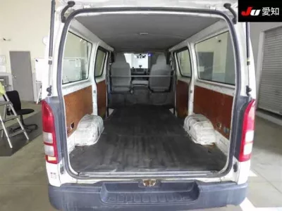 Toyota REGIUS ACE VAN