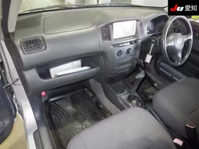 Toyota SUCCEED