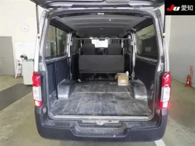 Nissan CARAVAN VAN