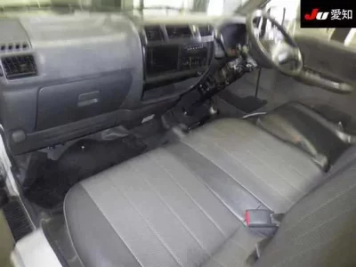 Nissan VANETTE VAN