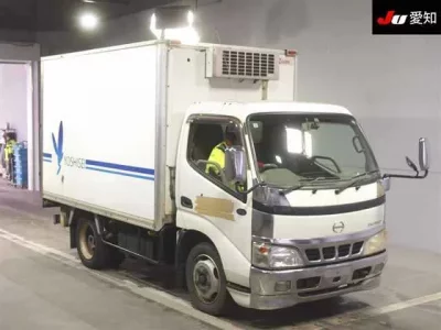 Hino DUTRO