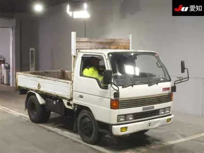Mazda TITAN