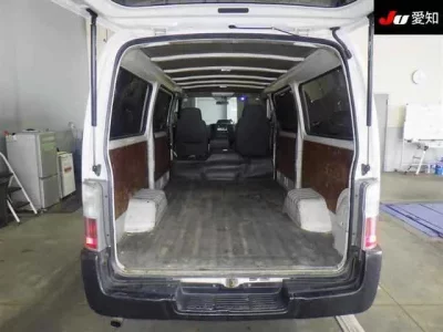 Nissan CARAVAN VAN