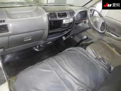 Mazda BONGO VAN