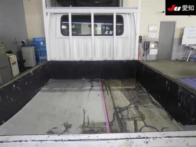 Mazda TITAN
