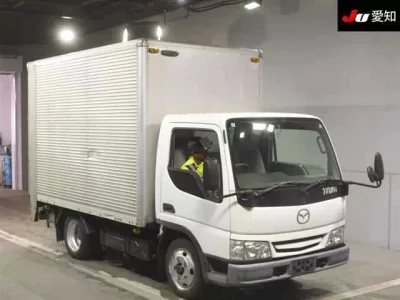 Mazda TITAN
