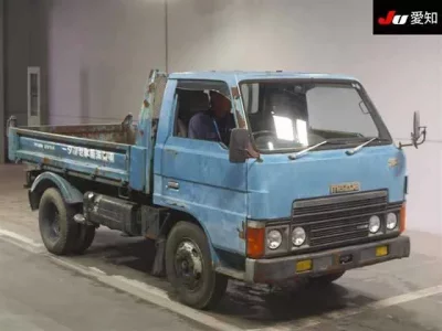Mazda TITAN