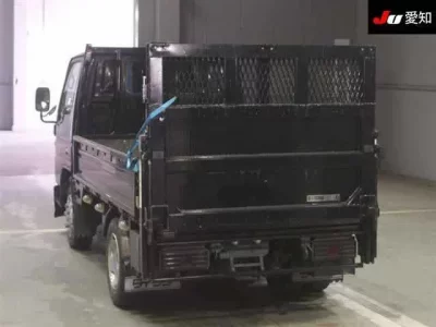 Mazda TITAN
