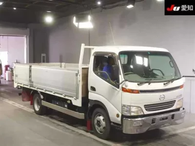 Hino DUTRO