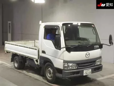 Mazda TITAN