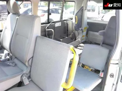 Toyota REGIUS ACE VAN