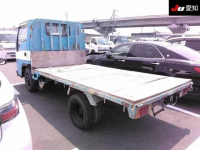 Isuzu ELF