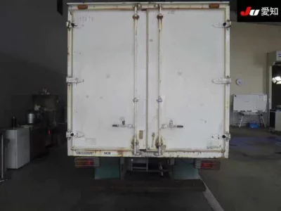 Mazda TITAN