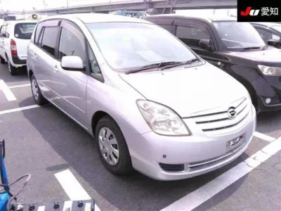 Toyota COROLLA SPACIO