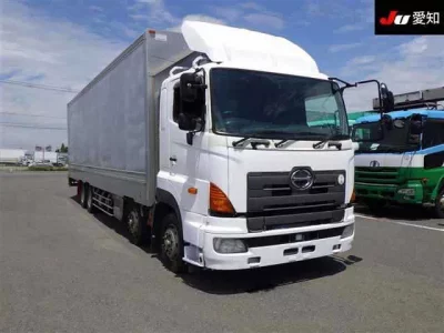 Hino TRUCK